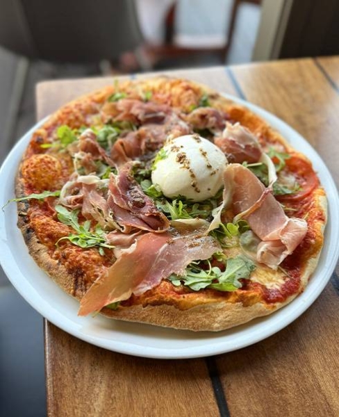 LE PIZZAIOLE - Restaurant italien Cavalaire - Cavalaire-sur-mer