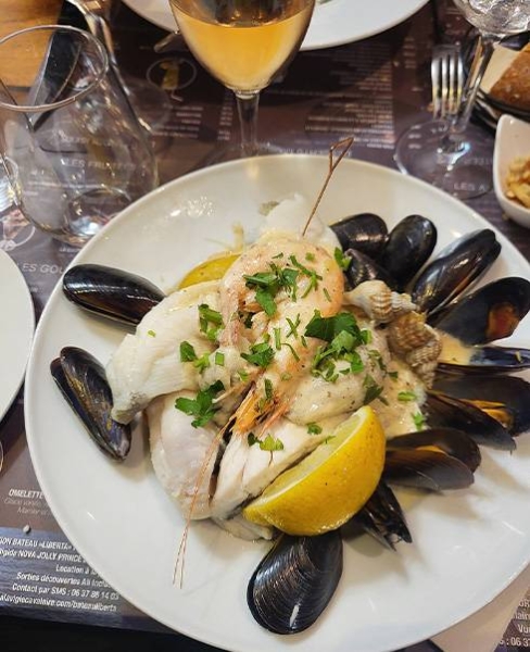 LE PIZZAIOLE - Restaurant italien Cavalaire - Cavalaire-sur-mer